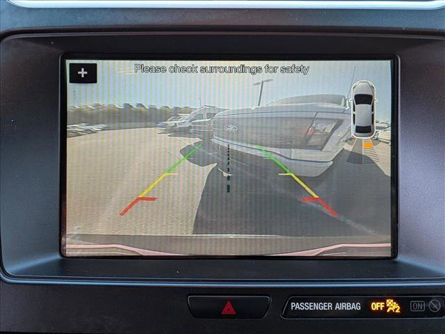 Used 2017 Ford Explorer XLT w/ Equipment Group 201A FWD image 13