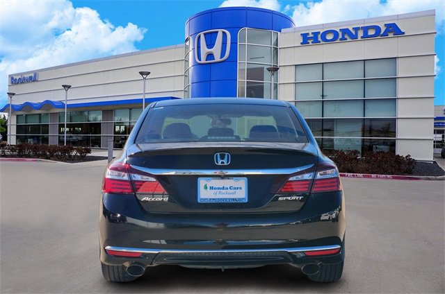 Used 2016 Honda Accord Sport image 5