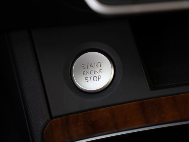 Used 2023 Audi Q5 2.0T Premium w/ Convenience Package image 28