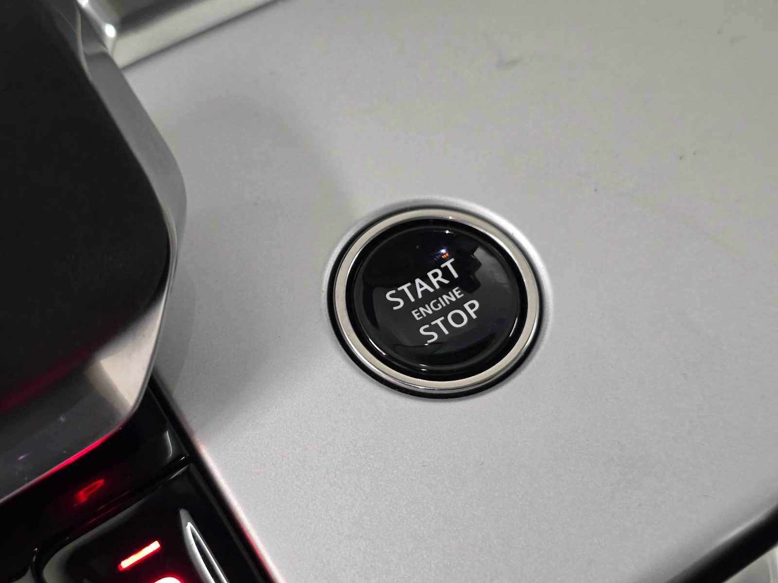 New 2026 Land Rover Range Rover SE AWD/4WD image 34