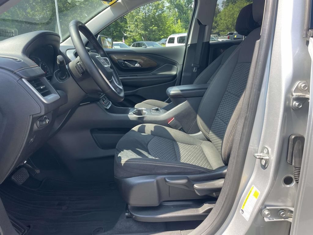 Used 2019 GMC Terrain SLE FWD image 16