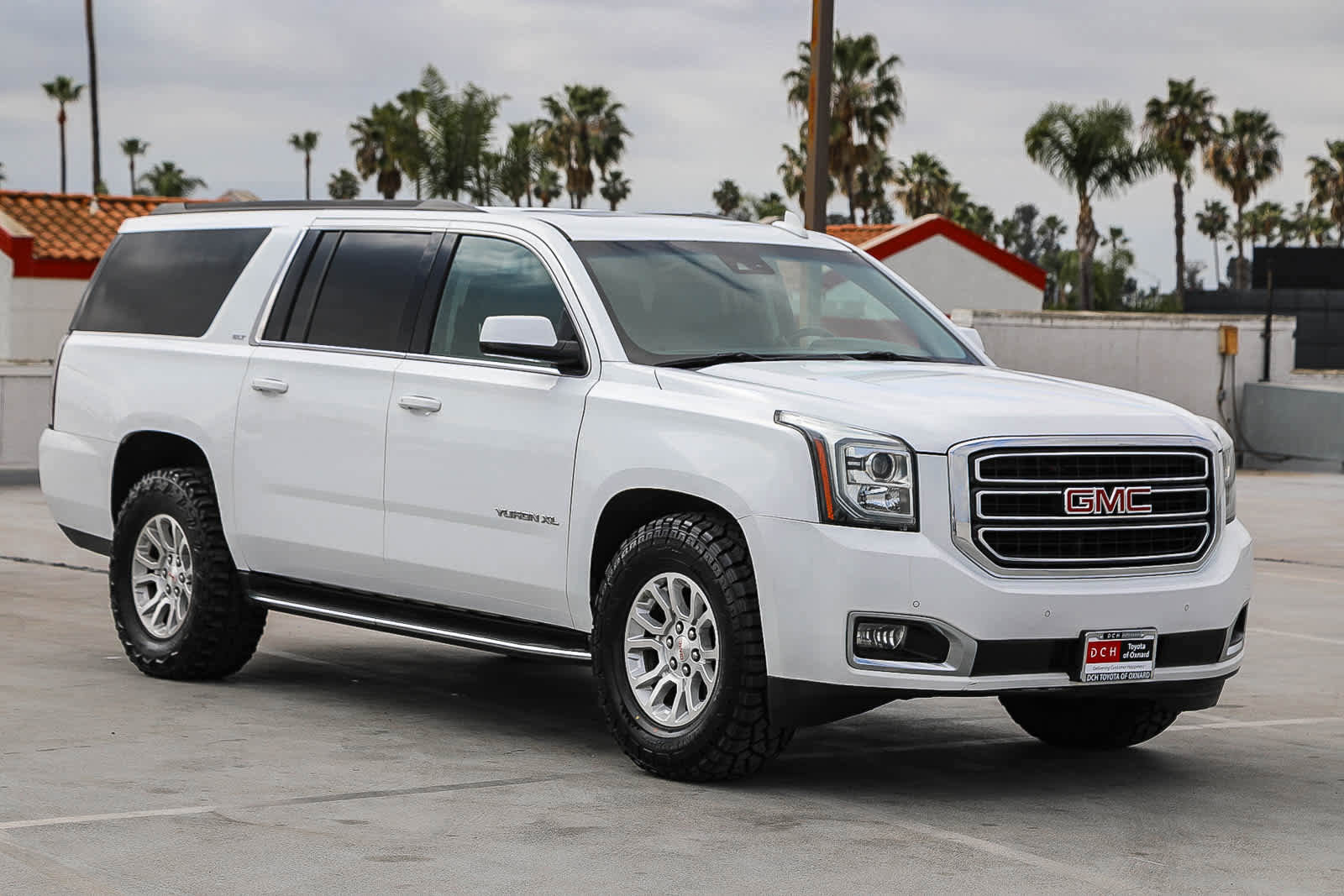 Used 2020 GMC Yukon XL SLT image 4
