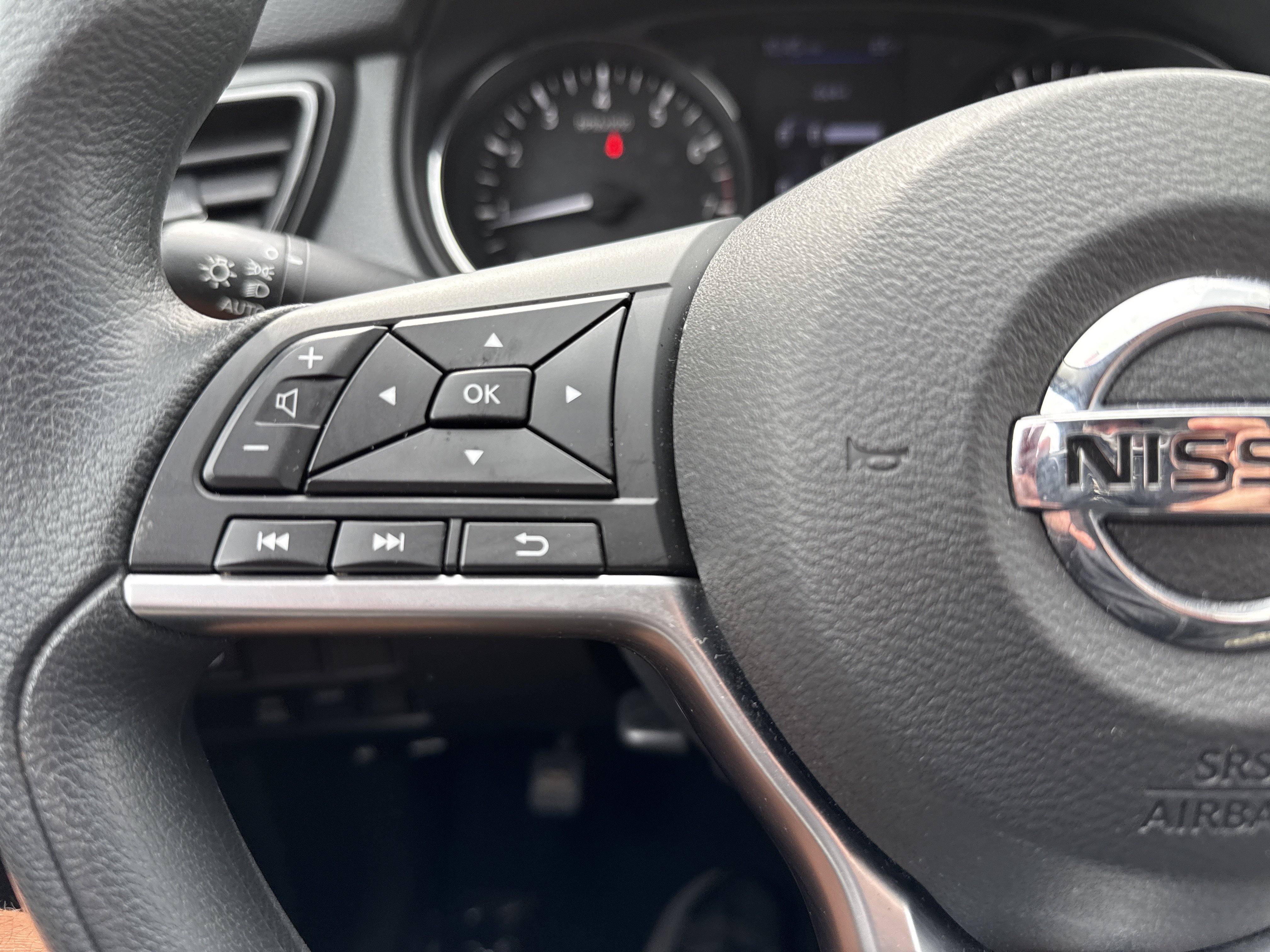 Used 2020 Nissan Rogue Sport S AWD/4WD image 21
