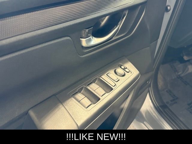Used 2025 Honda CR-V LX image 23