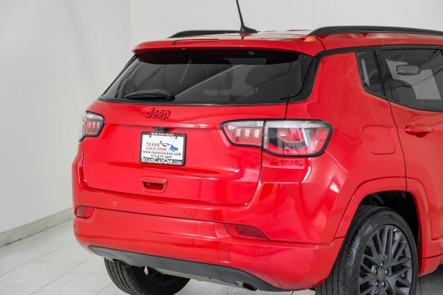 Used 2023 Jeep Compass Limited image 65