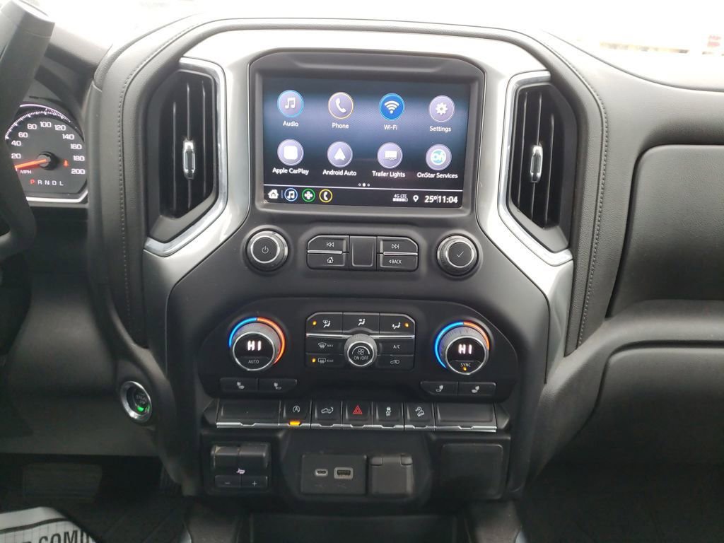 Used 2020 Chevrolet Silverado 1500 LT Trail Boss image 17