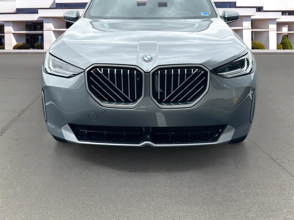 New 2026 BMW X3 xDrive30i w/ Premium Package AWD/4WD image 2