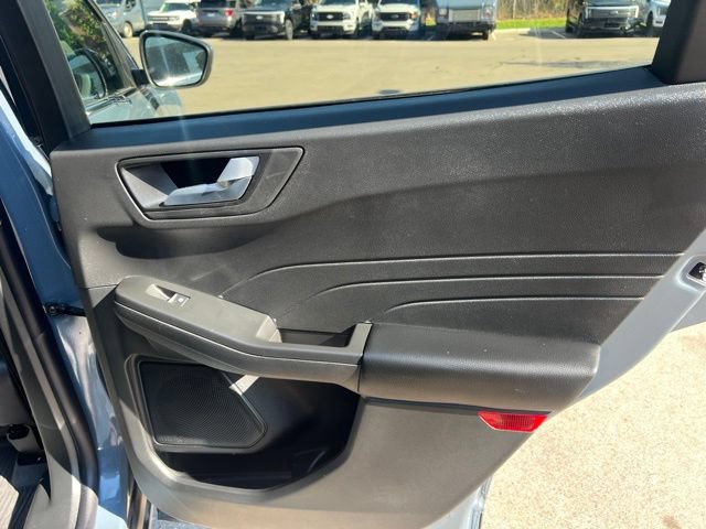 Used 2025 Ford Escape SE FWD image 13