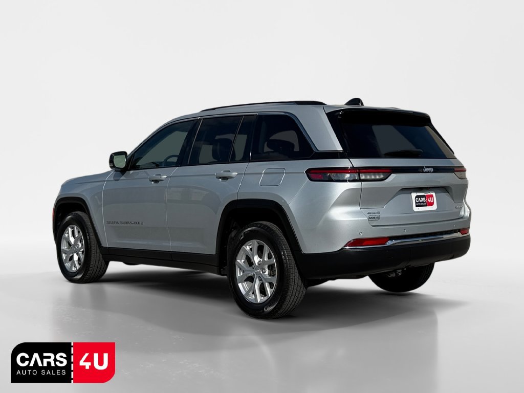 Used 2023 Jeep Grand Cherokee Limited w/ Trailer Tow Prep Group (B) AWD/4WD image 5