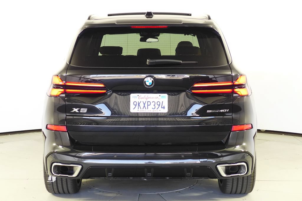 Certified 2024 BMW X5 sDrive40i w/ M Sport Package RWD image 8