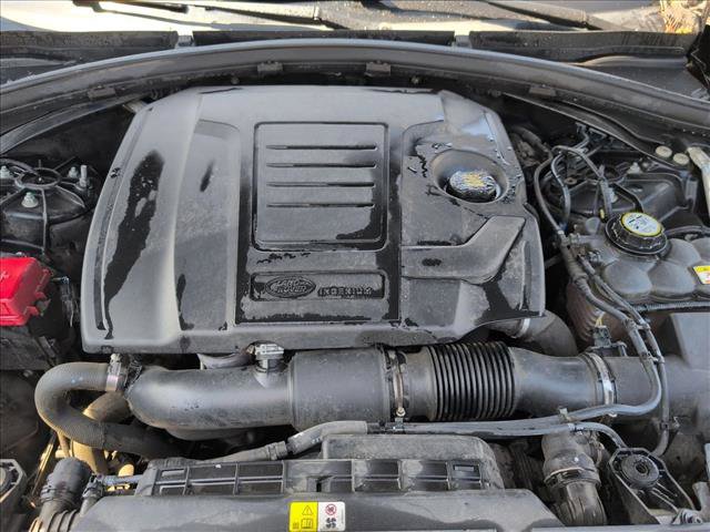 Used 2019 Land Rover Range Rover Velar R-Dynamic SE AWD/4WD image 25