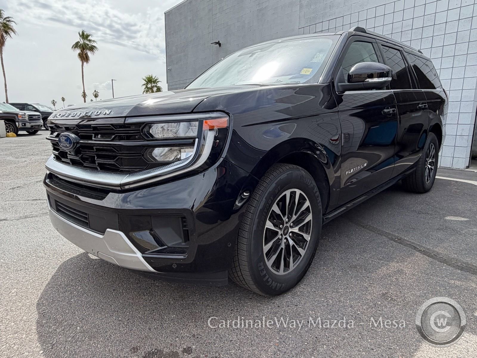 Used 2025 Ford Expedition Max Platinum AWD/4WD image 5