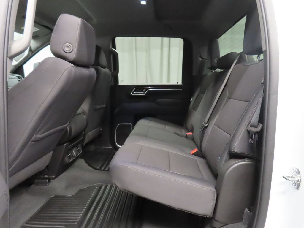 Used 2025 GMC Sierra 2500 SLE w/ SLE Convenience Package AWD/4WD image 17