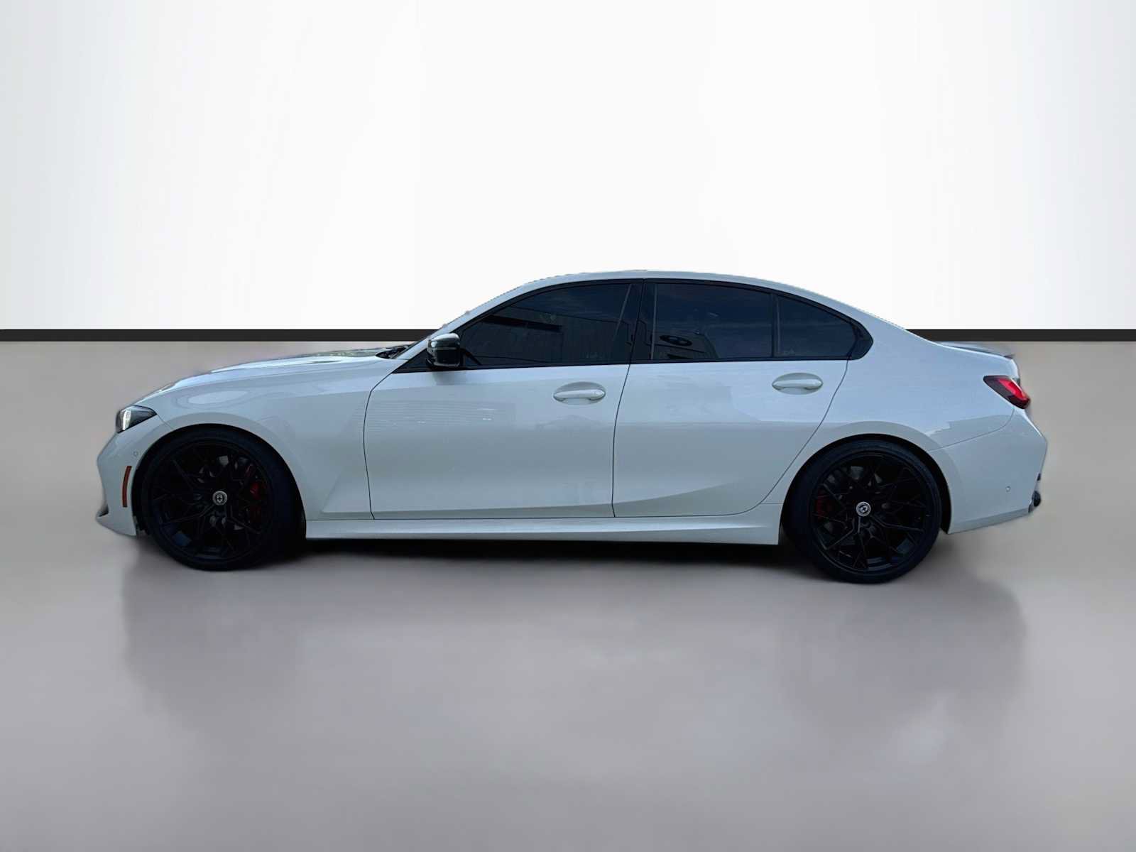 Used 2025 BMW M340i xDrive w/ Premium Package AWD/4WD image 5