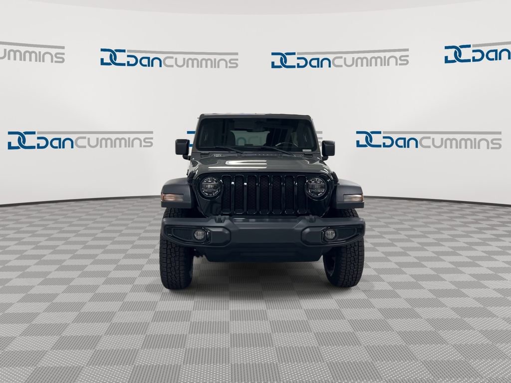 Used 2020 Jeep Wrangler Unlimited Willys image 3