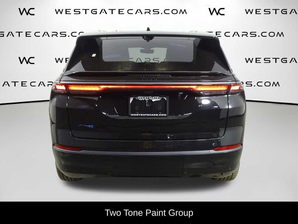 Used 2024 Jeep Wagoneer Launch Edition image 5