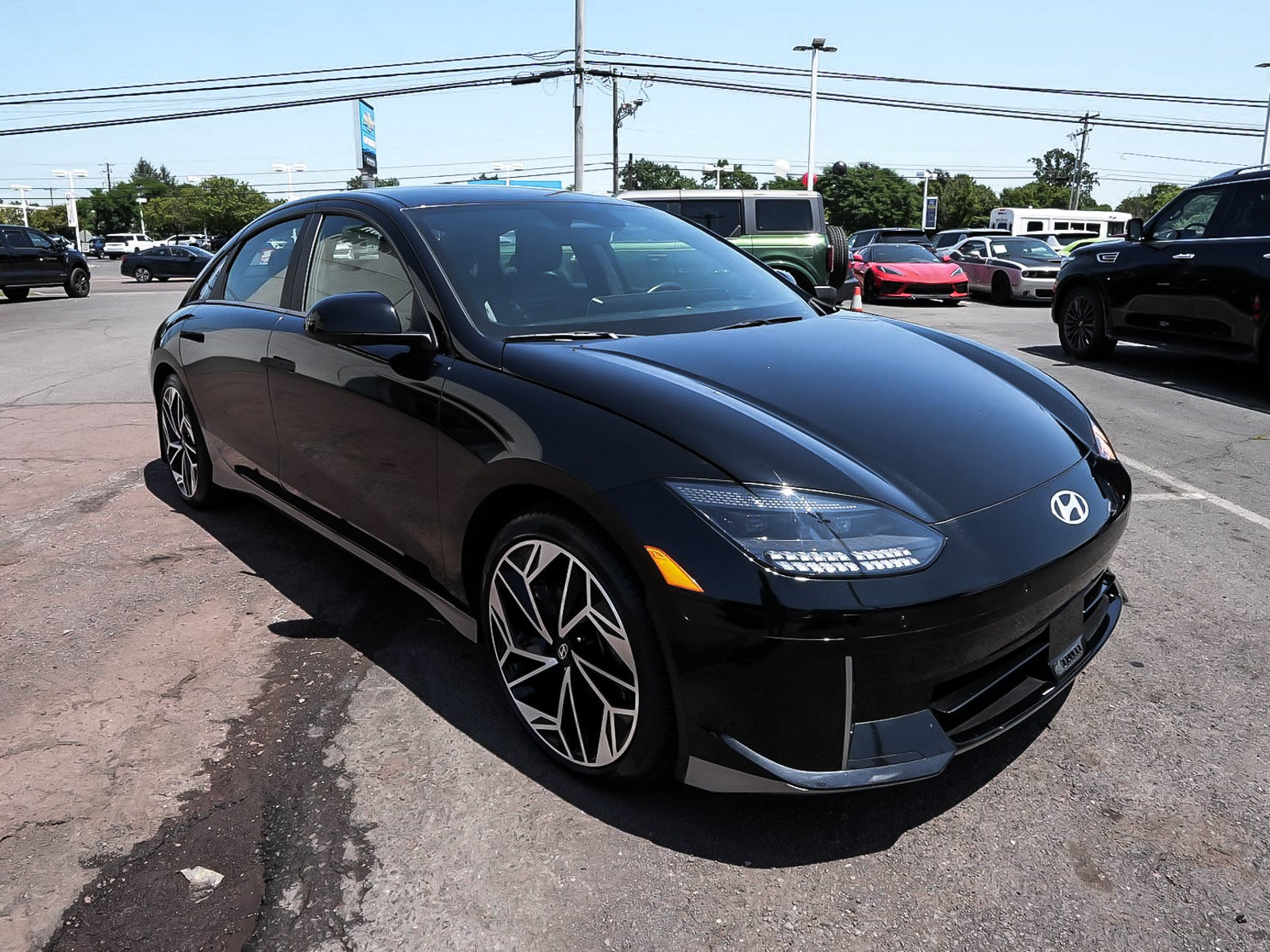 Used 2024 Hyundai Ioniq 6 SEL AWD/4WD image 3