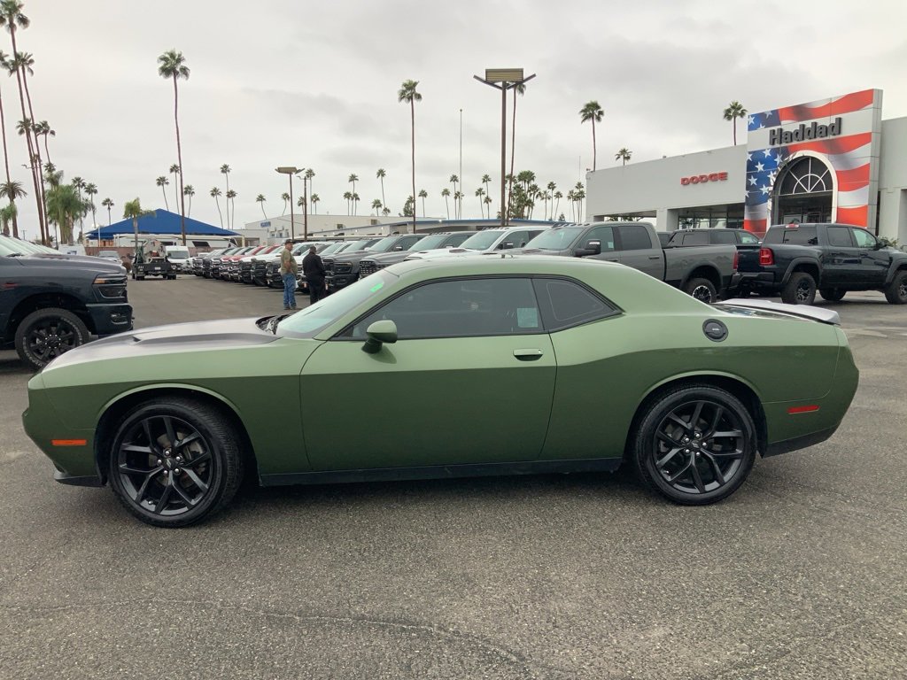 Certified 2022 Dodge Challenger SXT w/ Blacktop Package image 8