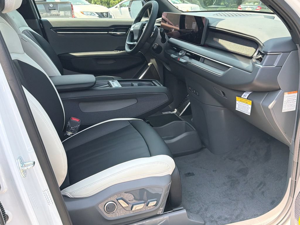 New 2026 Kia EV9 GT-Line AWD/4WD image 10
