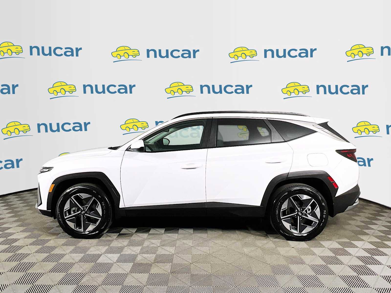 Certified 2025 Hyundai Tucson SEL image 4