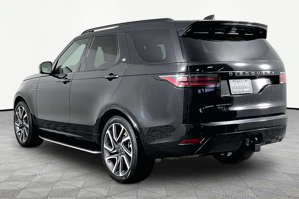 Used 2024 Land Rover Discovery Dynamic SE AWD/4WD image 4
