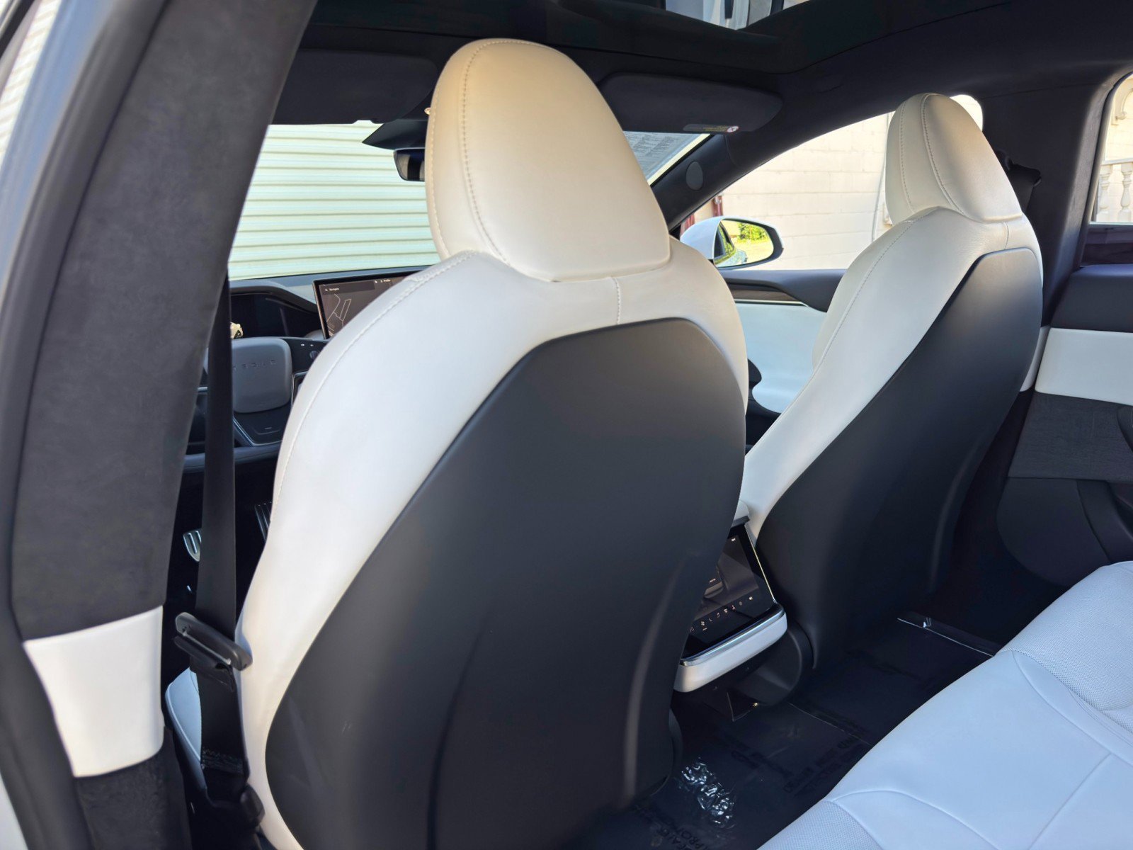 Used 2021 Tesla Model S Long Range AWD/4WD image 37
