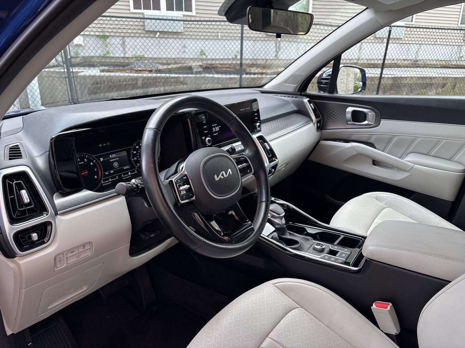 Used 2022 Kia Sorento SX AWD/4WD image 8