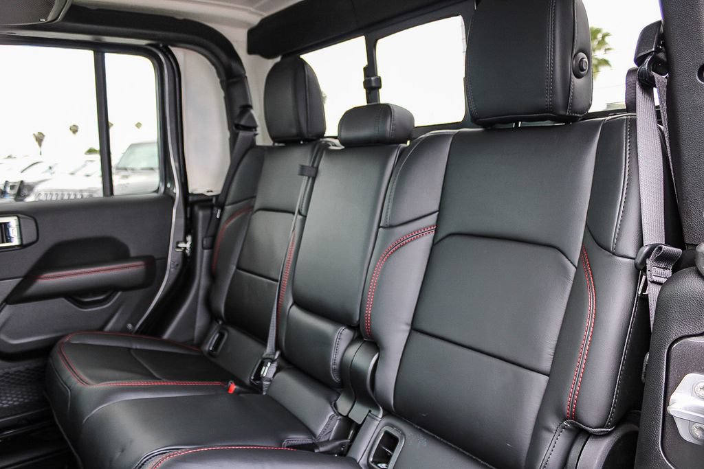 New 2026 Jeep Gladiator Rubicon AWD/4WD image 19
