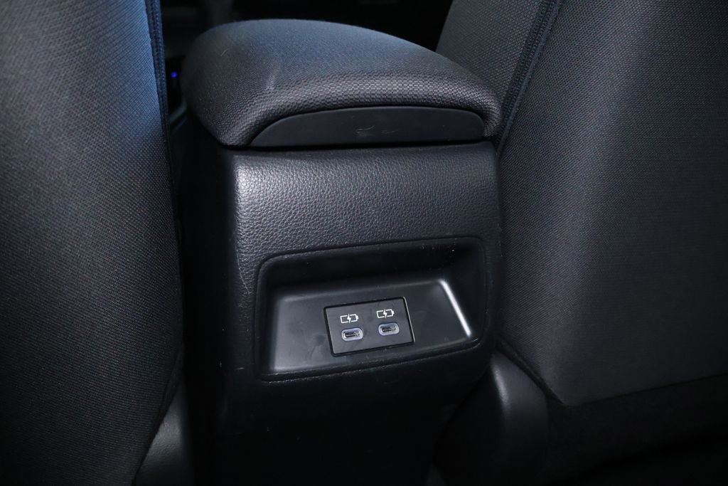 Used 2023 Toyota Corolla LE image 18