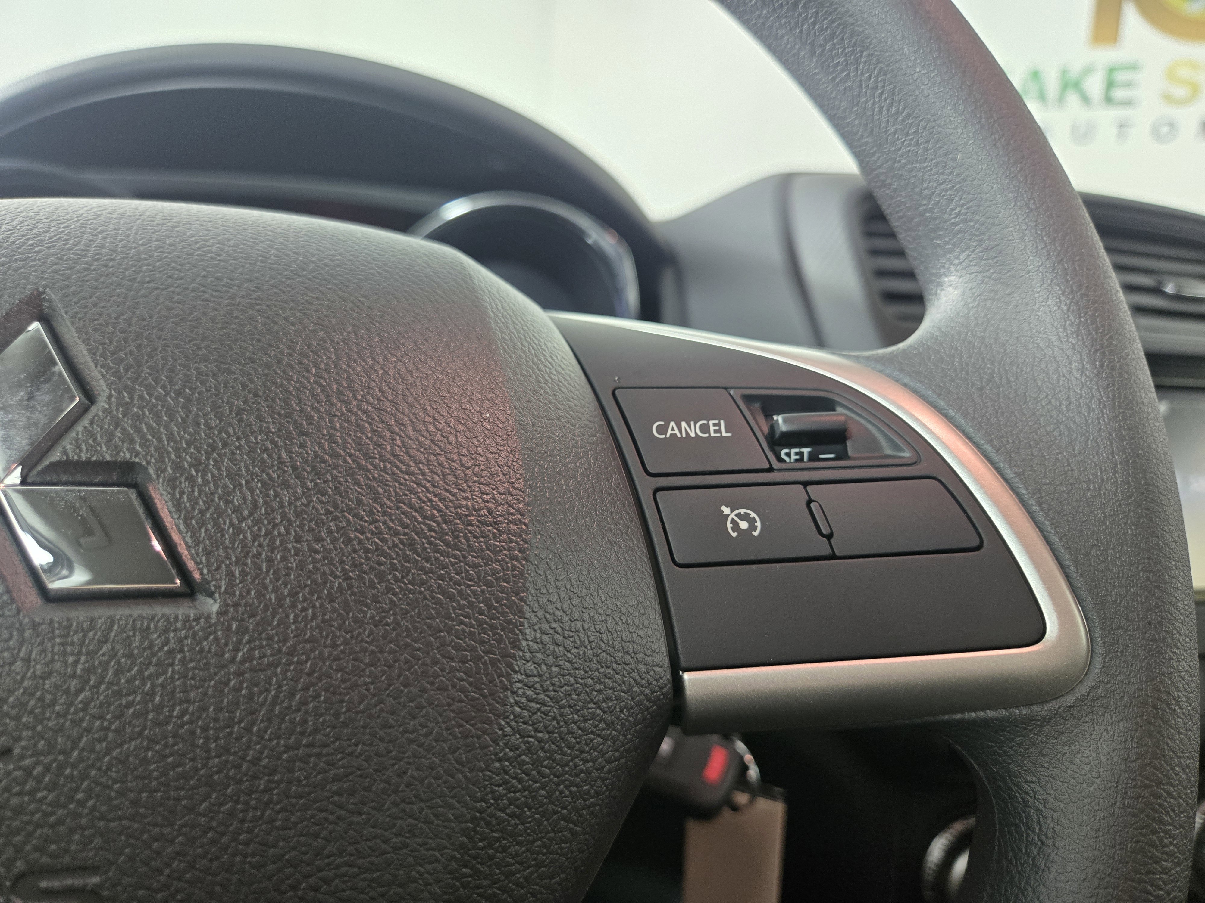 New 2025 Mitsubishi Outlander Sport ES image 15