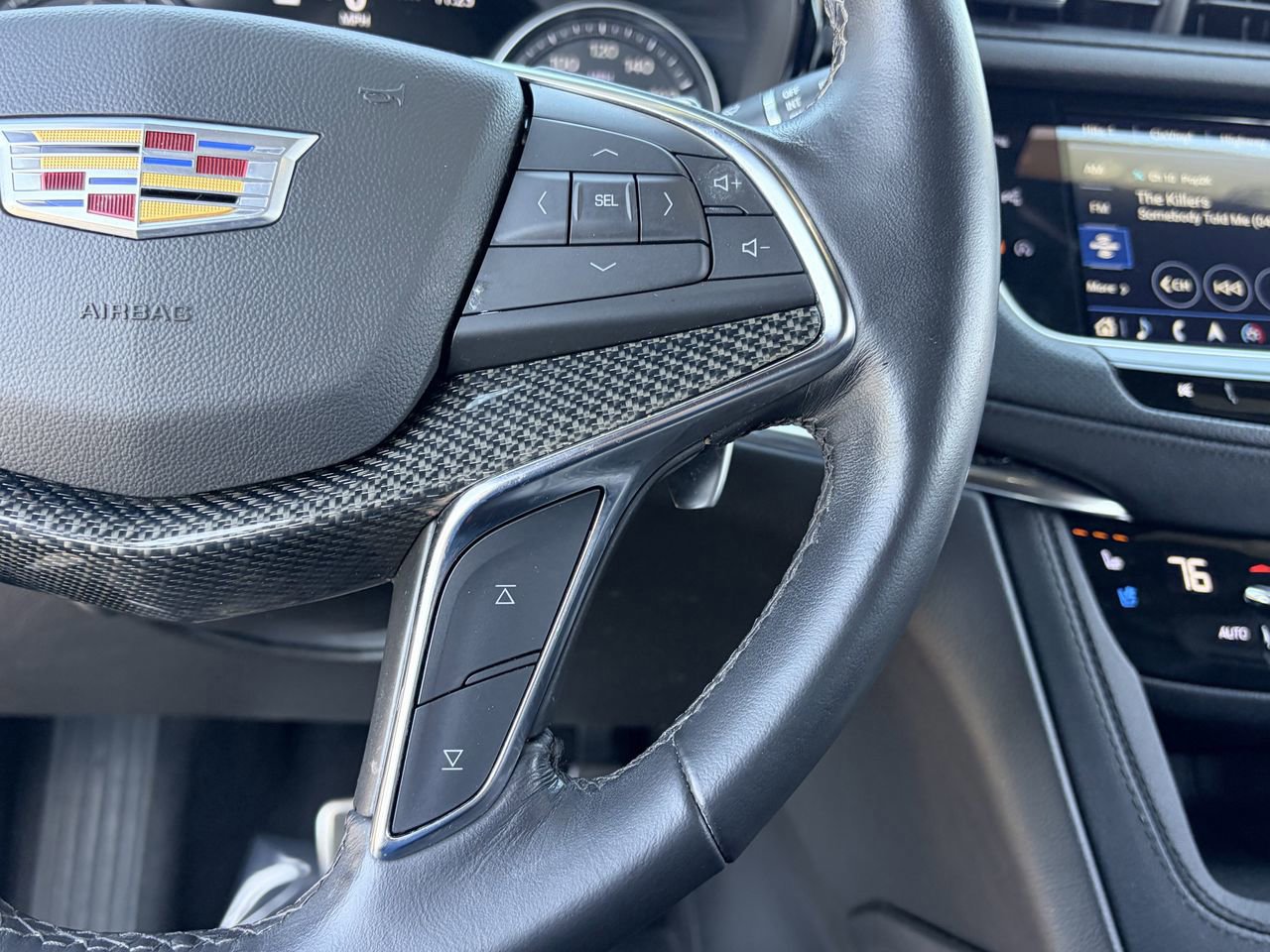 Certified 2023 Cadillac XT5 Sportv w/ Technology Package image 23