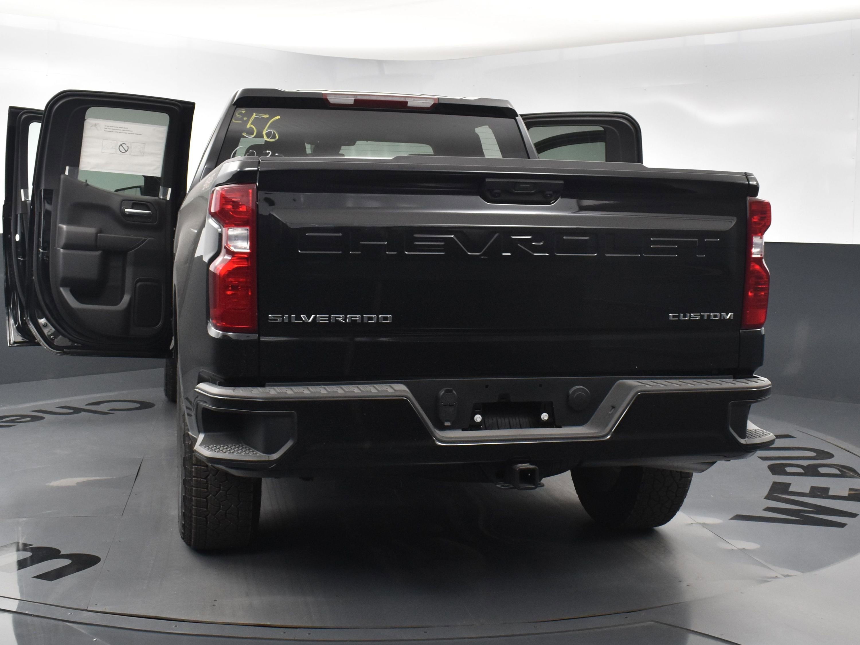 Used 2025 Chevrolet Silverado 1500 Custom w/ Turbomax Blackout Package image 28