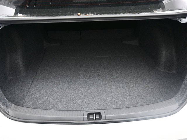 Used 2025 Toyota Corolla LE image 16