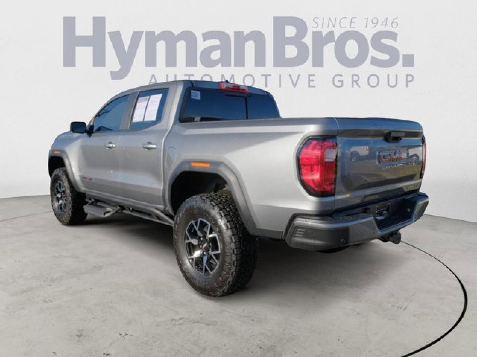 Used 2023 GMC Canyon AT4X image 5