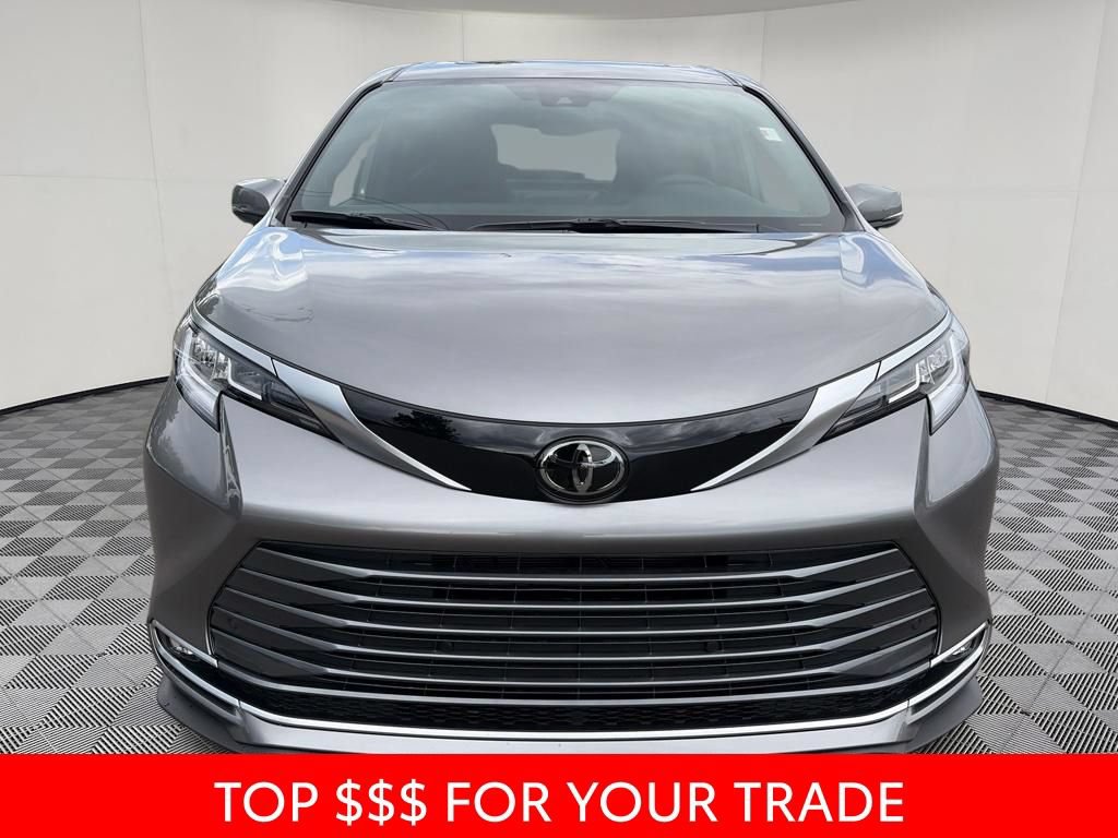 Used 2026 Toyota Sienna Limited FWD video 2