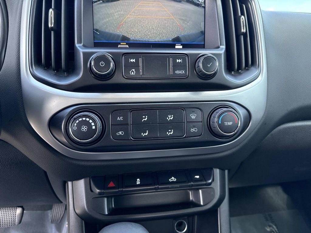 Used 2022 Chevrolet Colorado LT image 28