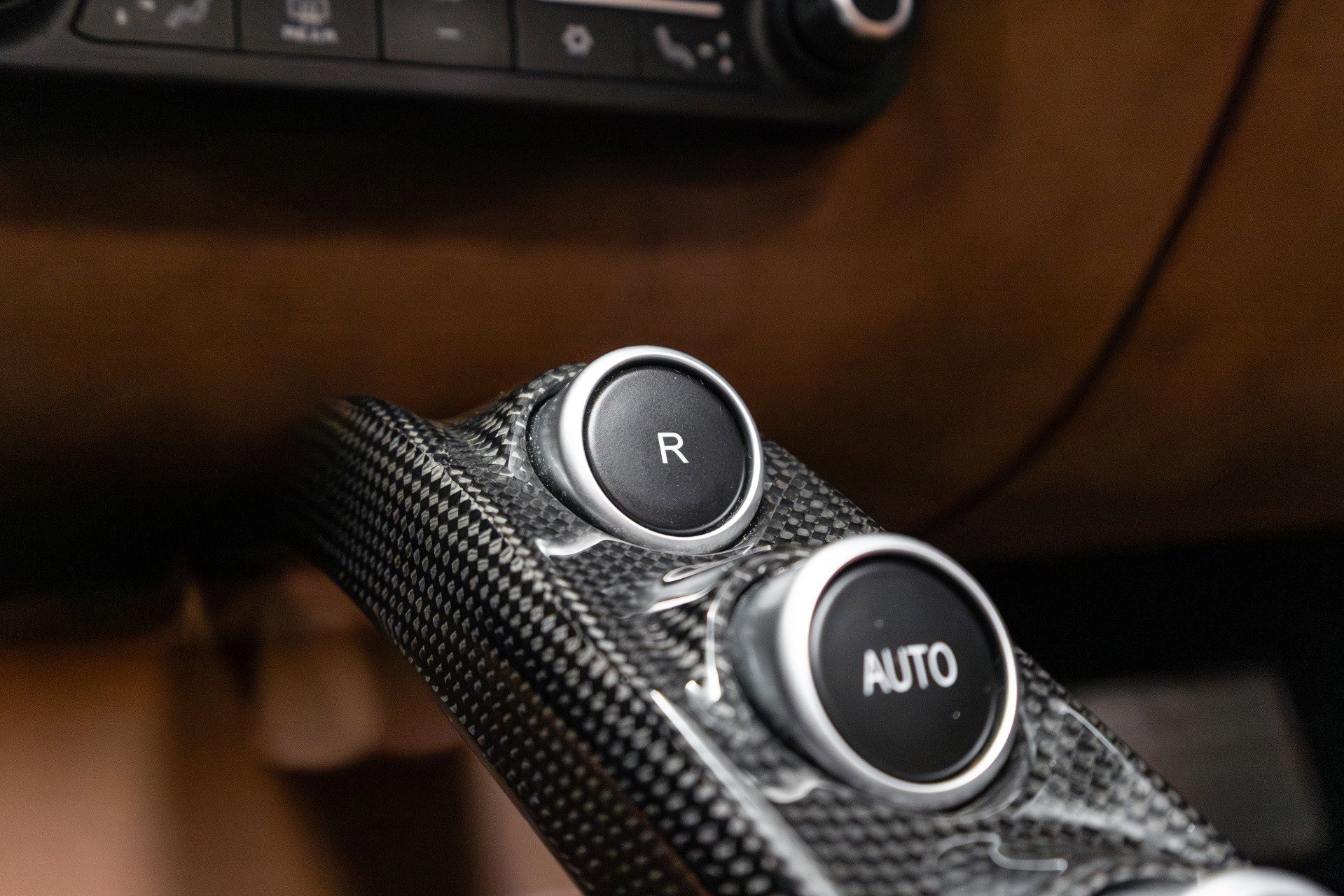 Used 2021 Ferrari 812 GTS image 72