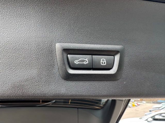Used 2025 BMW X3 xDrive30i w/ Convenience Package AWD/4WD image 12