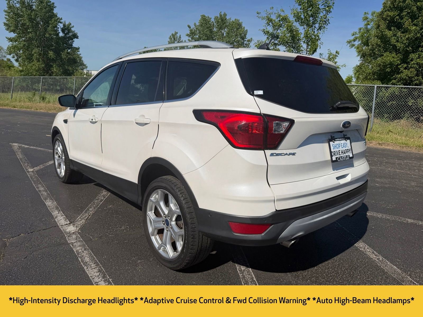 Used 2019 Ford Escape Titanium FWD image 10