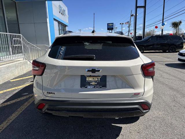 New 2026 Chevrolet Trax RS w/ Sunroof Package image 6