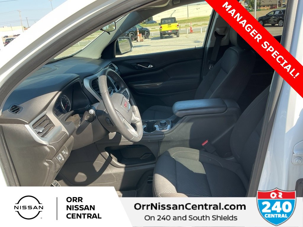 Used 2022 GMC Acadia SLE w/ Driver Convenience Package image 17