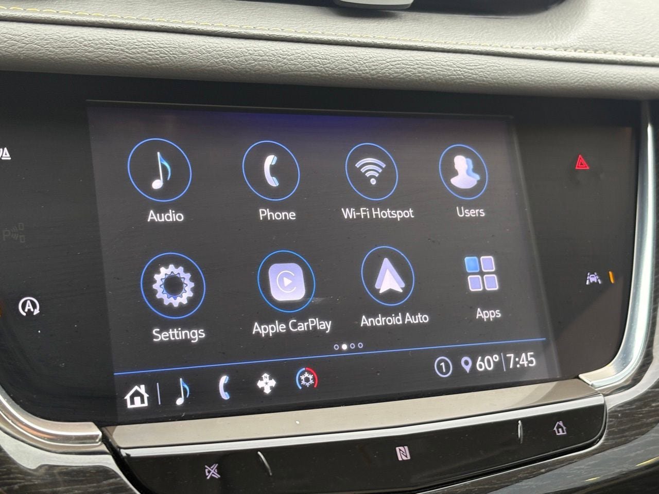 Used 2020 Cadillac XT6 Premium Luxury FWD image 26