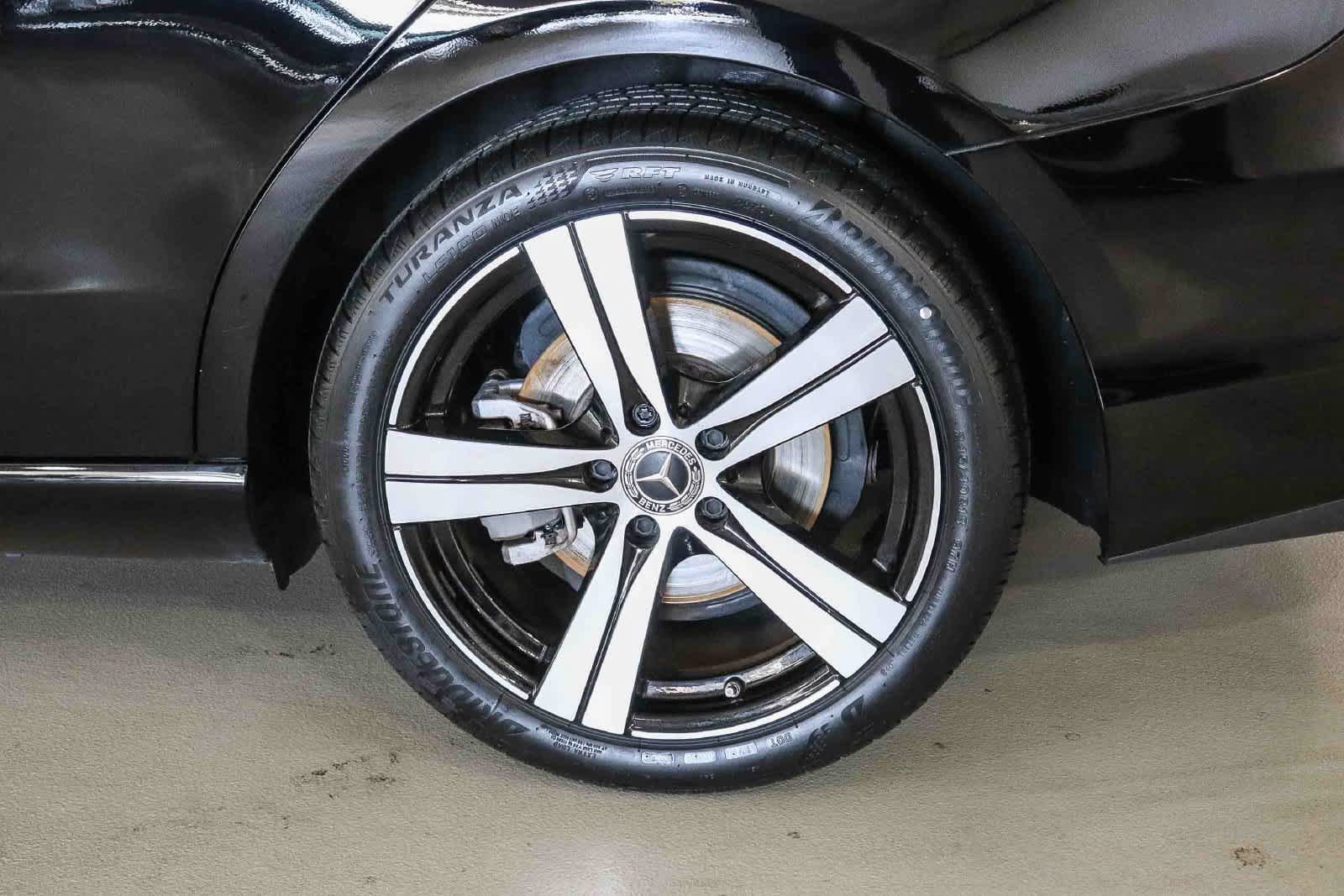Certified 2024 Mercedes-Benz C 300 Sedan image 10