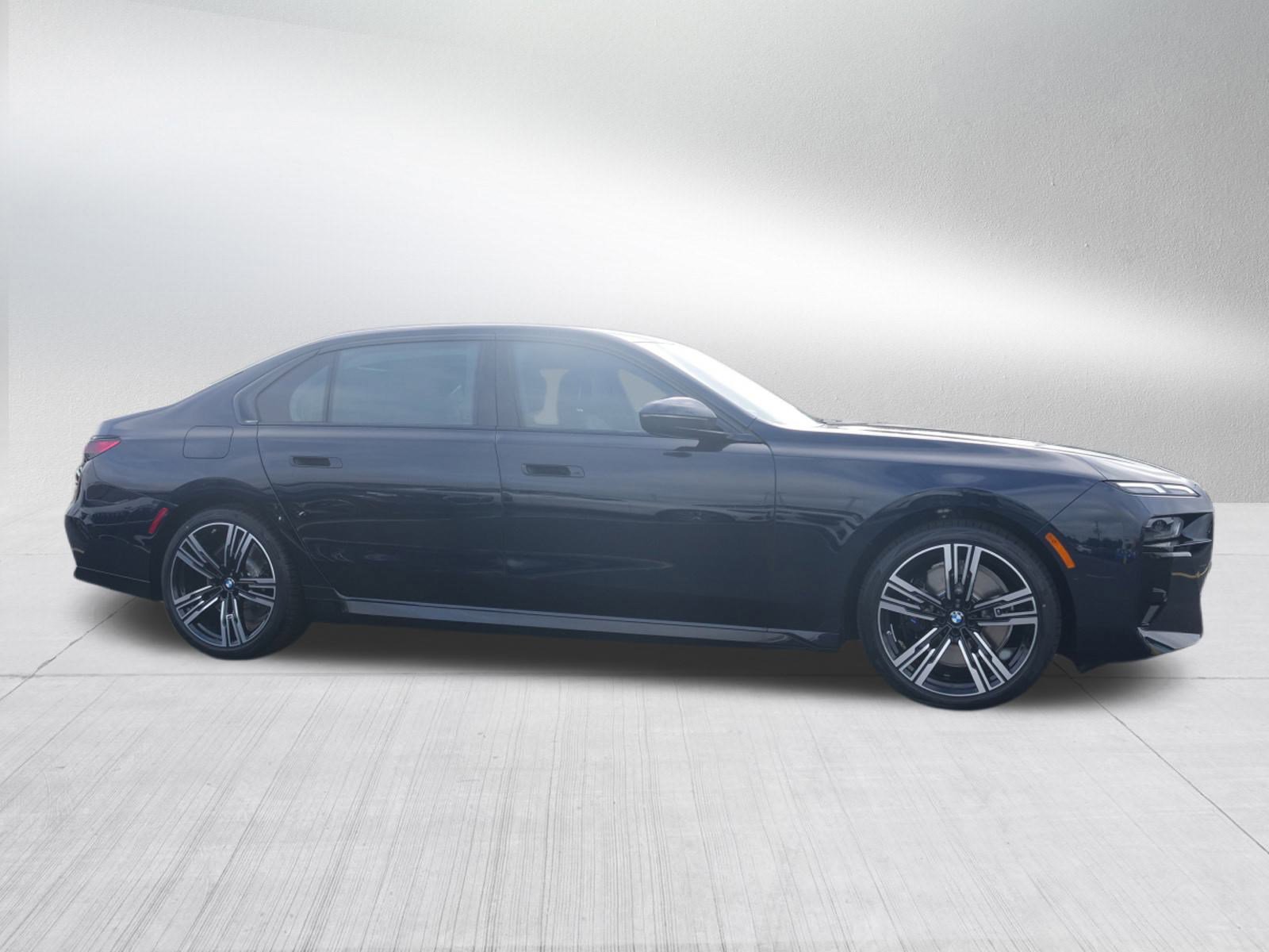 New 2025 BMW 740i w/ Premium Package image 2