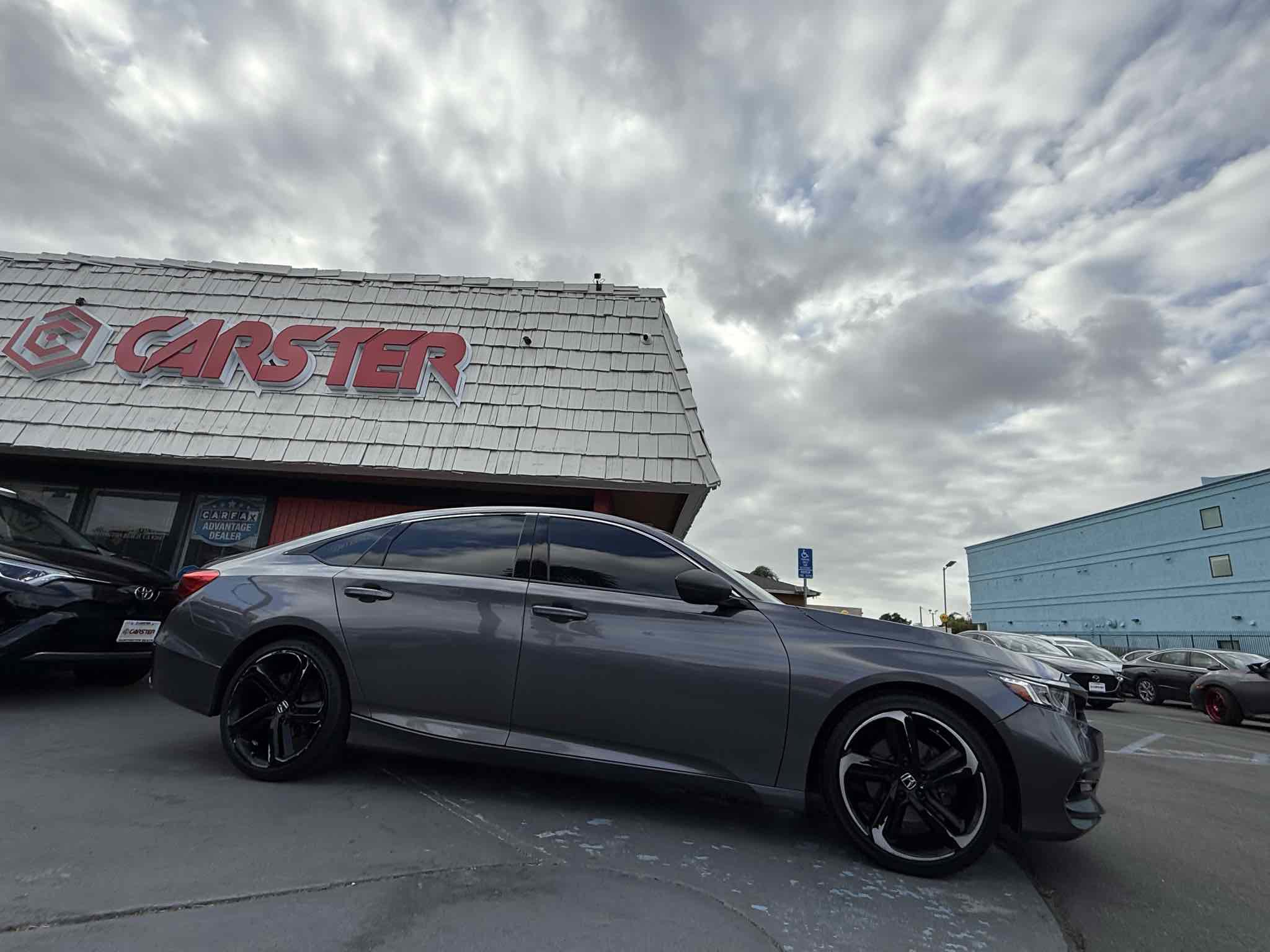 Used 2018 Honda Accord Sport image 6