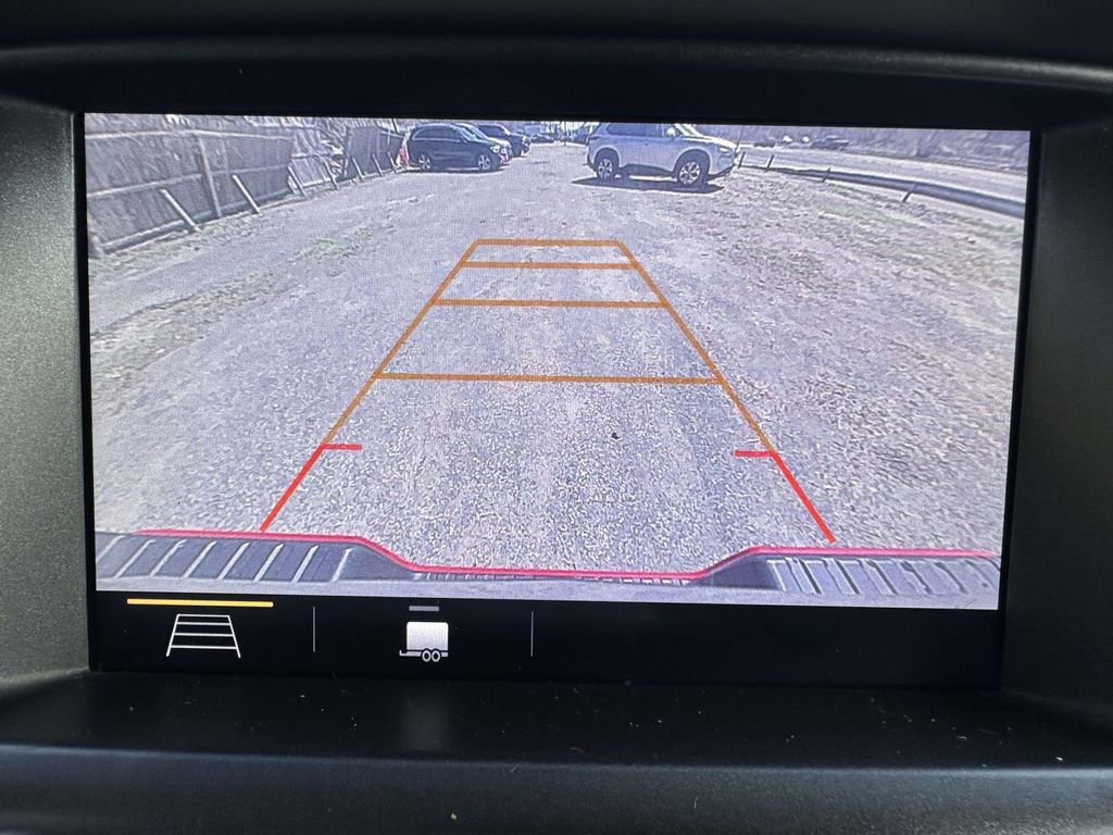 Used 2020 Chevrolet Colorado Z71 AWD/4WD image 23