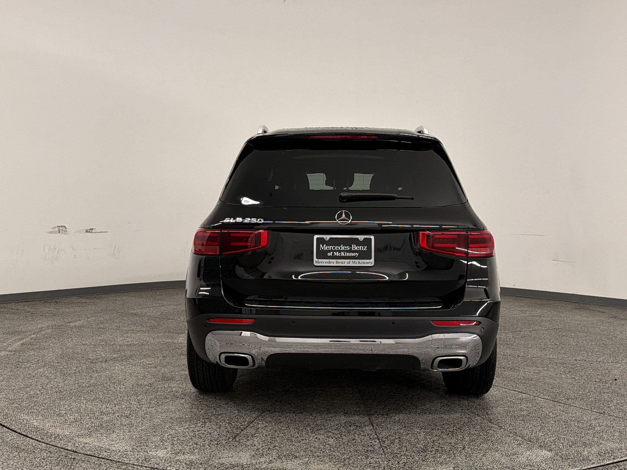 Certified 2026 Mercedes-Benz GLB 250 image 10