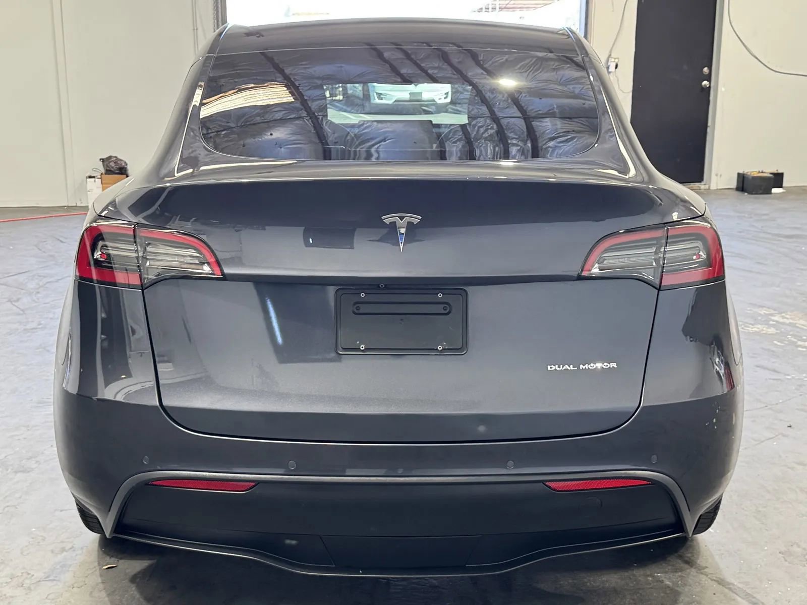 Used 2021 Tesla Model Y Long Range image 3