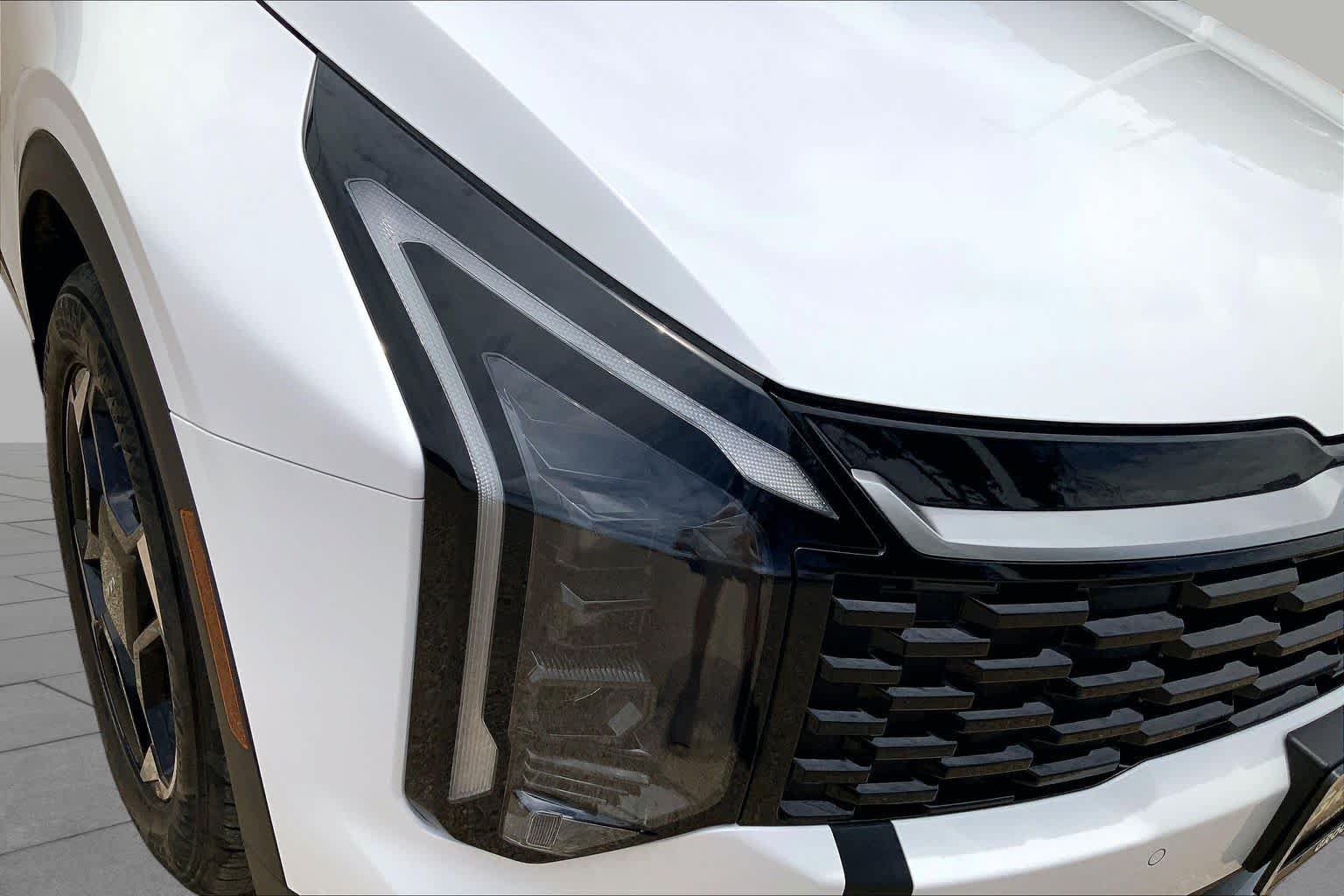 Certified 2026 Kia Sportage EX FWD image 62