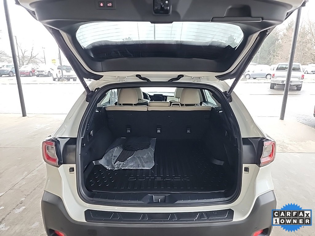 Used 2023 Subaru Outback Limited image 7